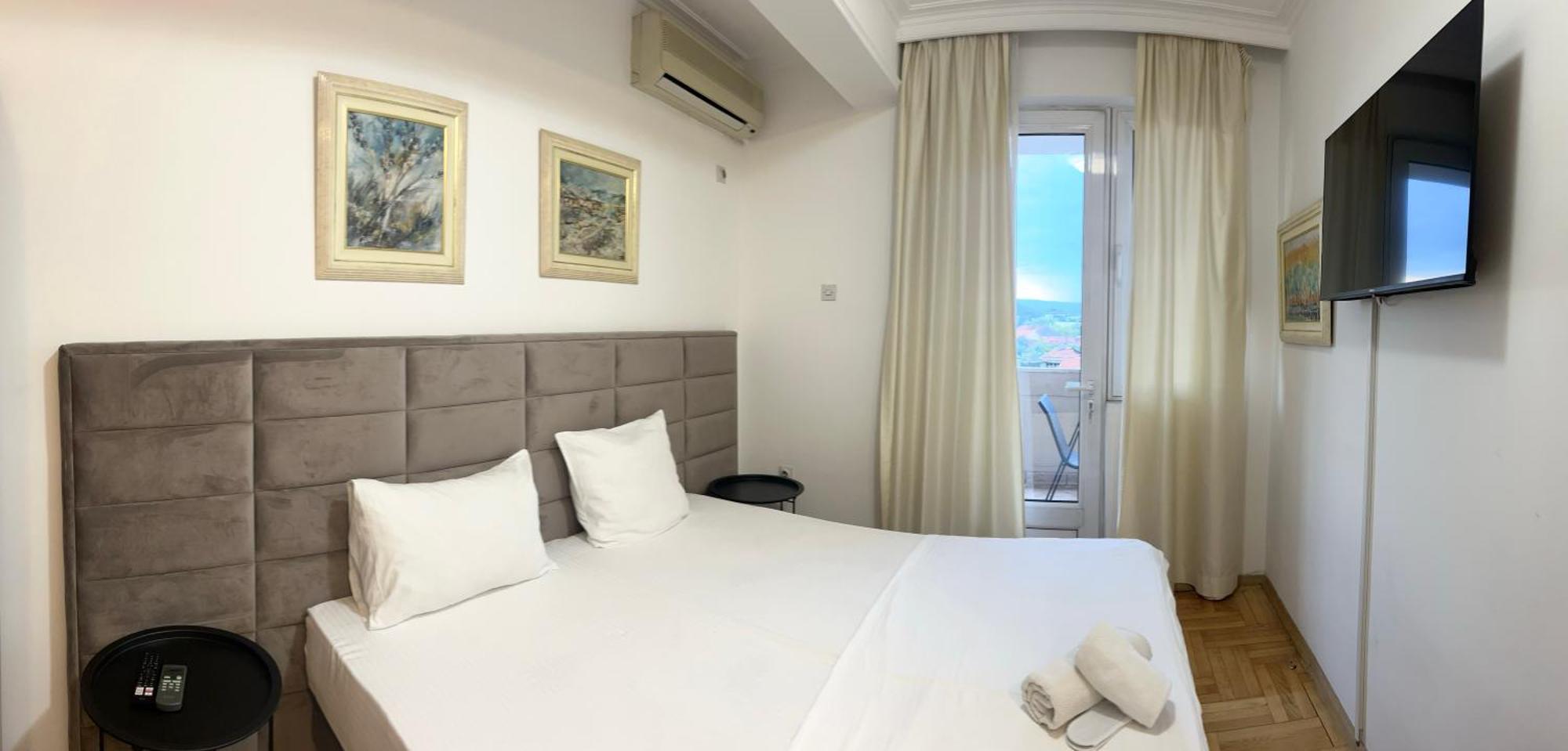 Hotel Bojatours Podgorica Eksteriør billede