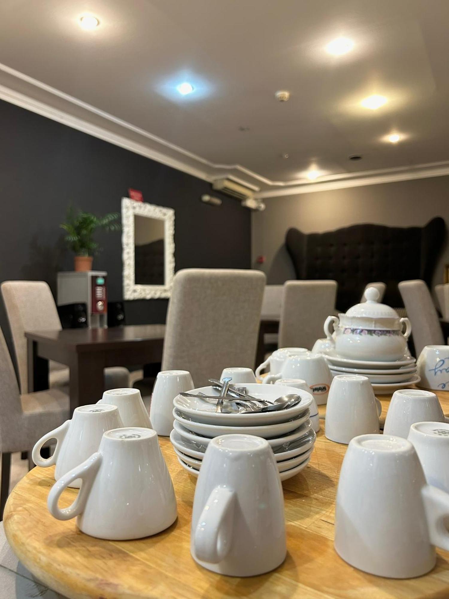 Hotel Bojatours Podgorica Eksteriør billede