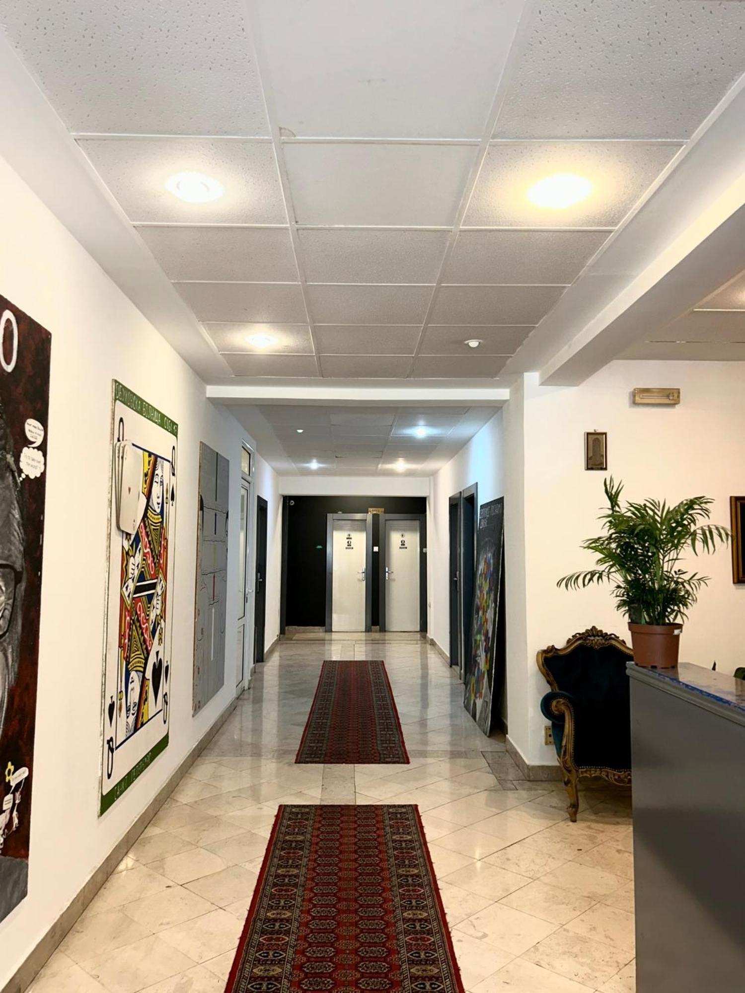 Hotel Bojatours Podgorica Eksteriør billede