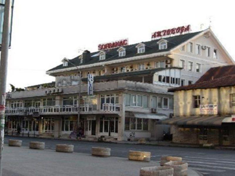 Hotel Bojatours Podgorica Eksteriør billede