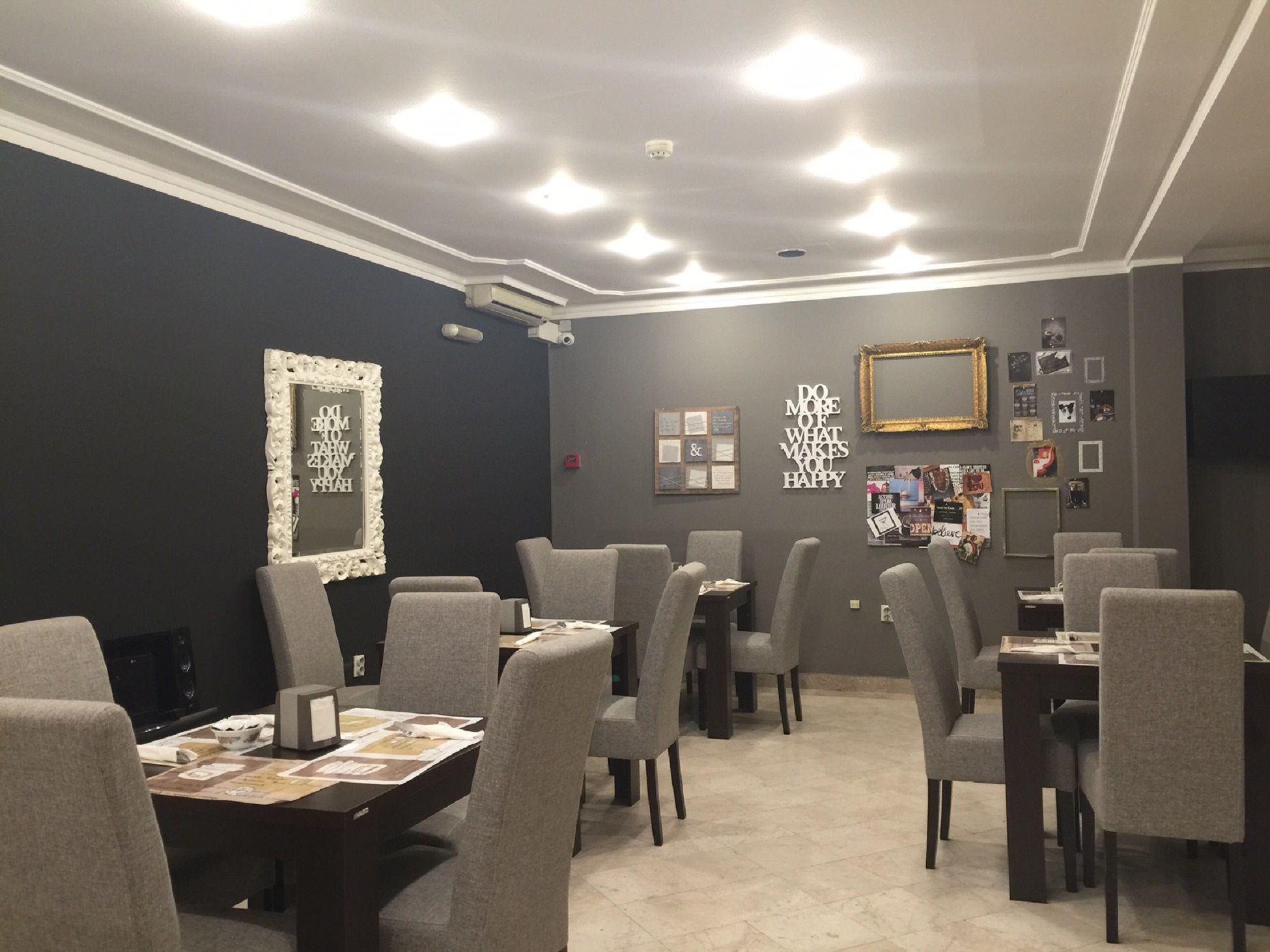 Hotel Bojatours Podgorica Eksteriør billede